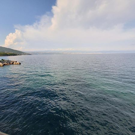 Family Apartment Center Opatija Exterior foto